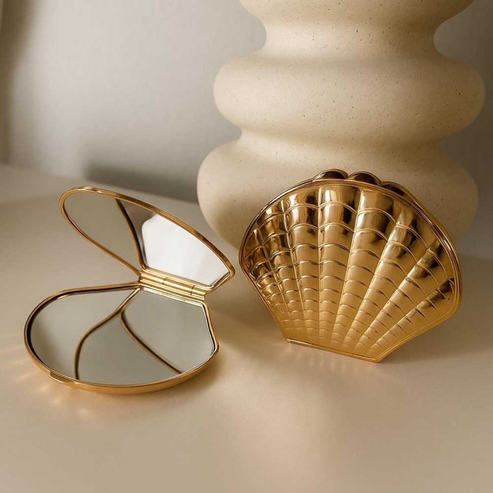 Dainty Golden Compact Mirror